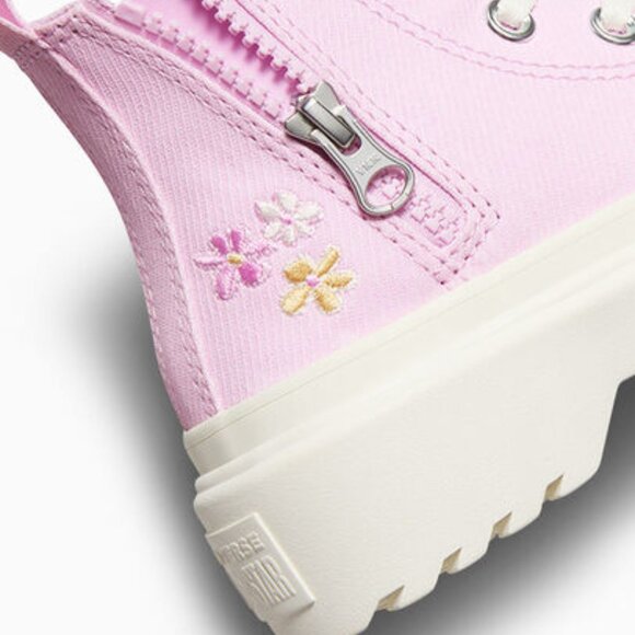 CONVERSE Shoes - Picture 7 of 14